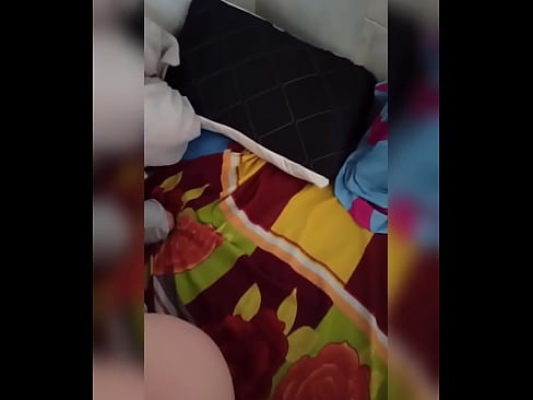 ❤️ Mano kambariokė lieka namuose viena, nes jos vyras atostogauja, o aš pasinaudoju proga ją išdulkinti ir užpildyti jos užpakalį pienu ❌ Porno video prie lt.rusanalog.ru ☑